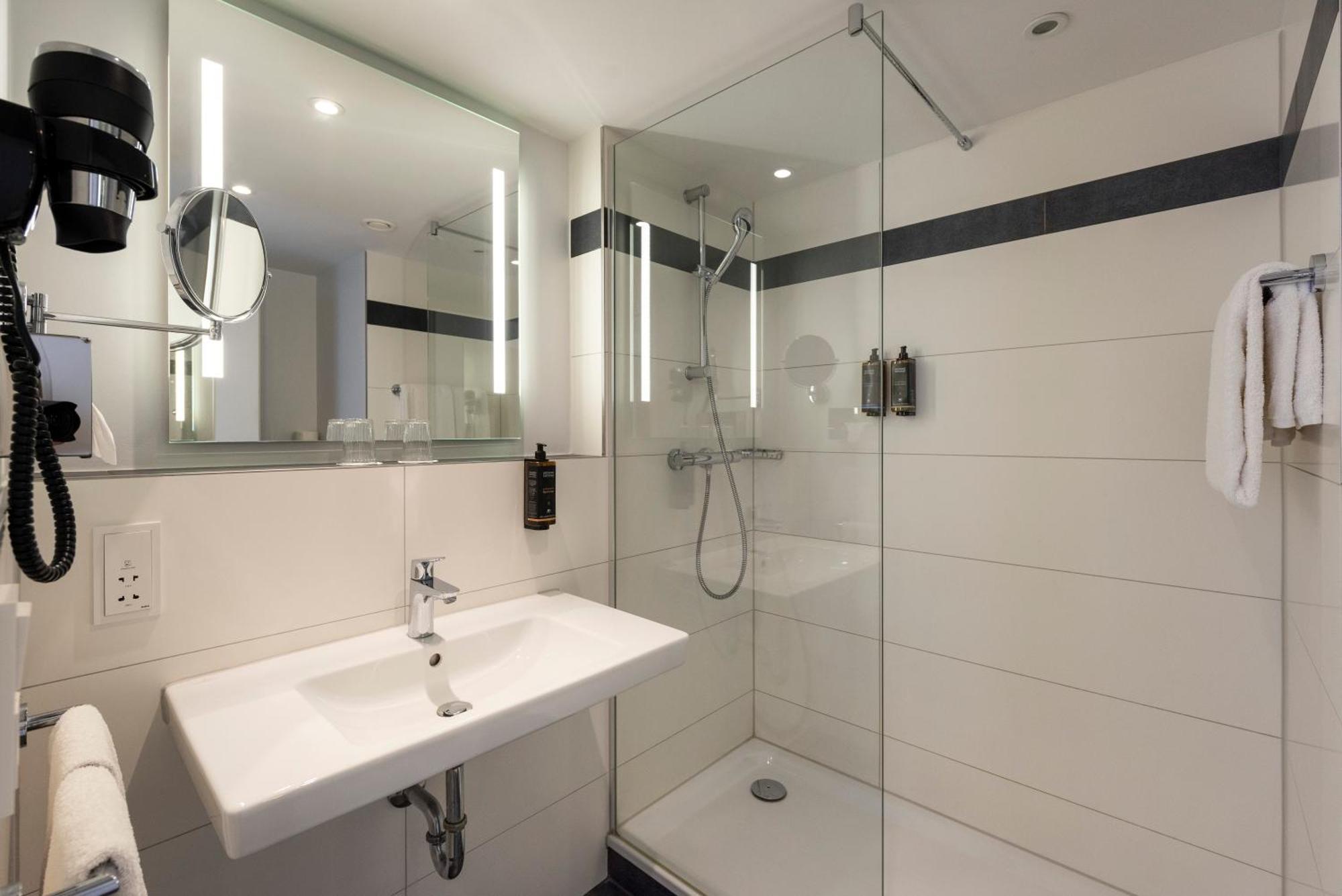 Mercure Hotel Duesseldorf Sued Εξωτερικό φωτογραφία